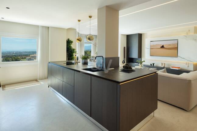 Impressive Duplex Penthouse with Private Pool and Panoramic Sea Views