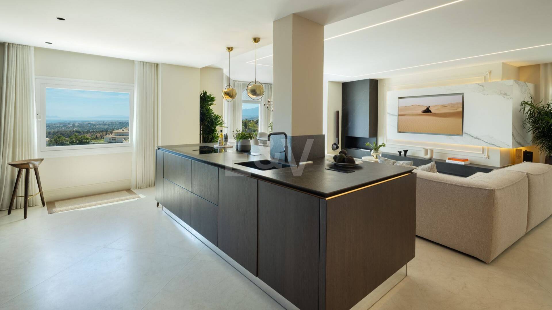 Impressive Duplex Penthouse with Private Pool and Panoramic Sea Views