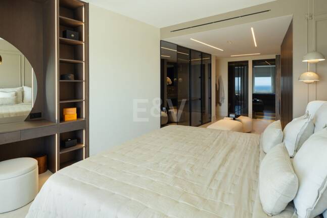 Impressive Duplex Penthouse with Private Pool and Panoramic Sea Views