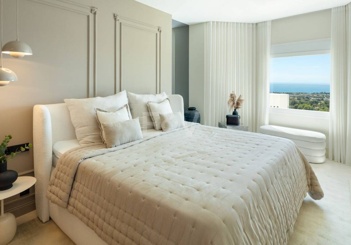 Impressive Duplex Penthouse with Private Pool and Panoramic Sea Views