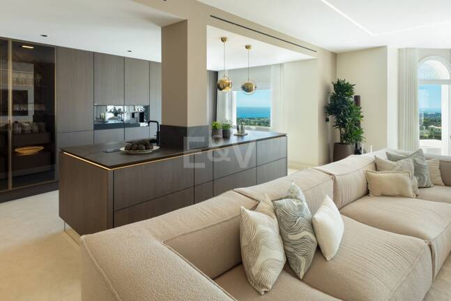 Impressive Duplex Penthouse with Private Pool and Panoramic Sea Views