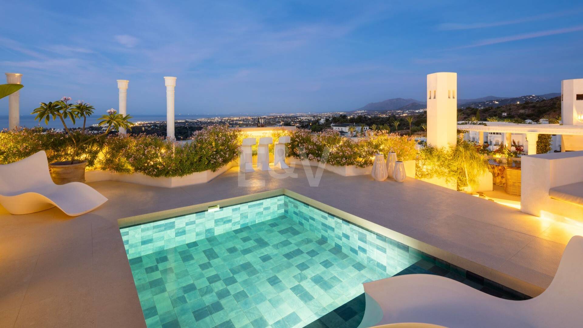 Impressive Duplex Penthouse with Private Pool and Panoramic Sea Views