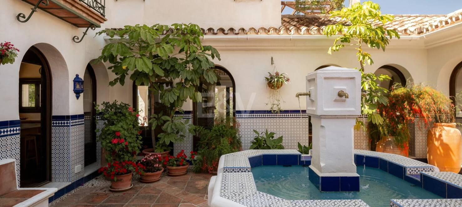Extraordinary Andalusian Villa in Istán with Breathtaking Lake and Mountain Views