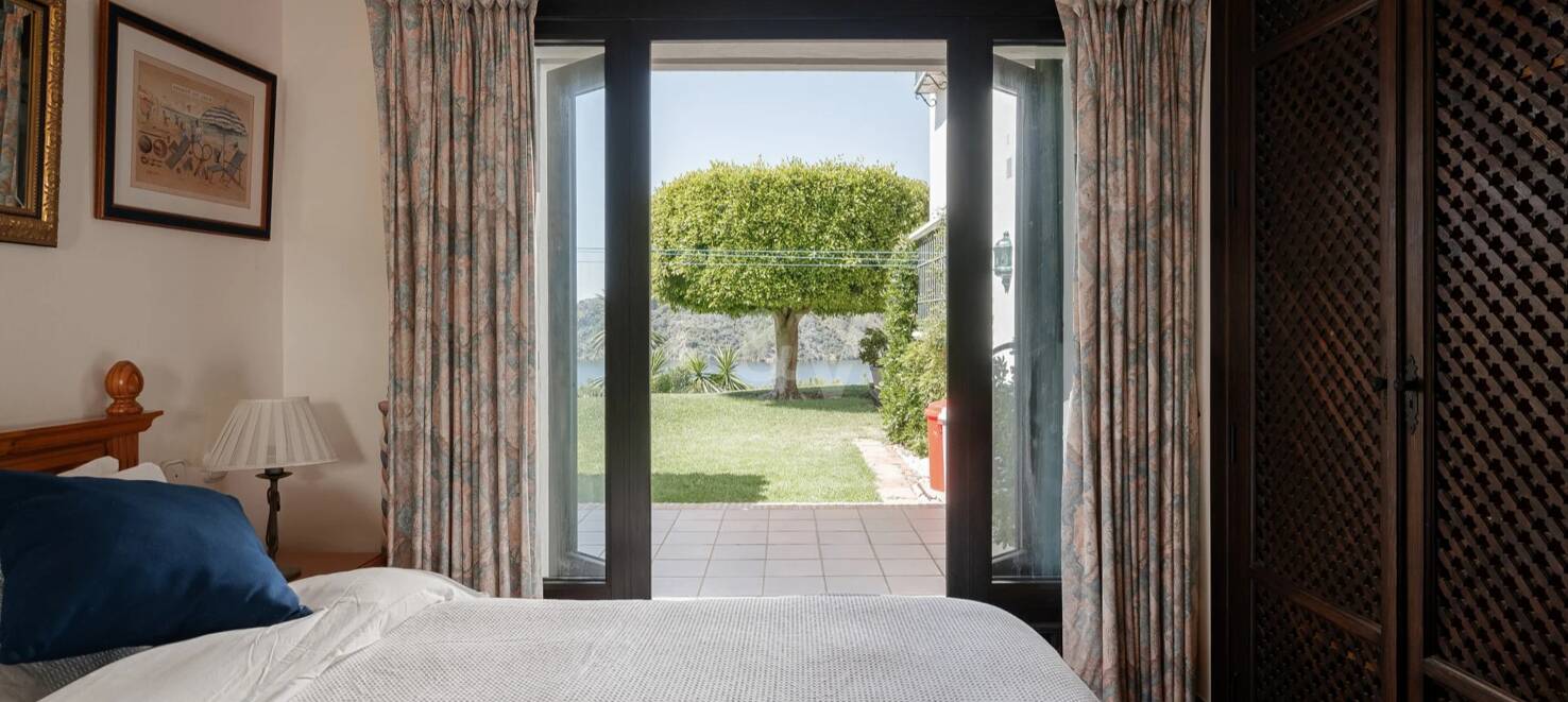 Extraordinary Andalusian Villa in Istán with Breathtaking Lake and Mountain Views