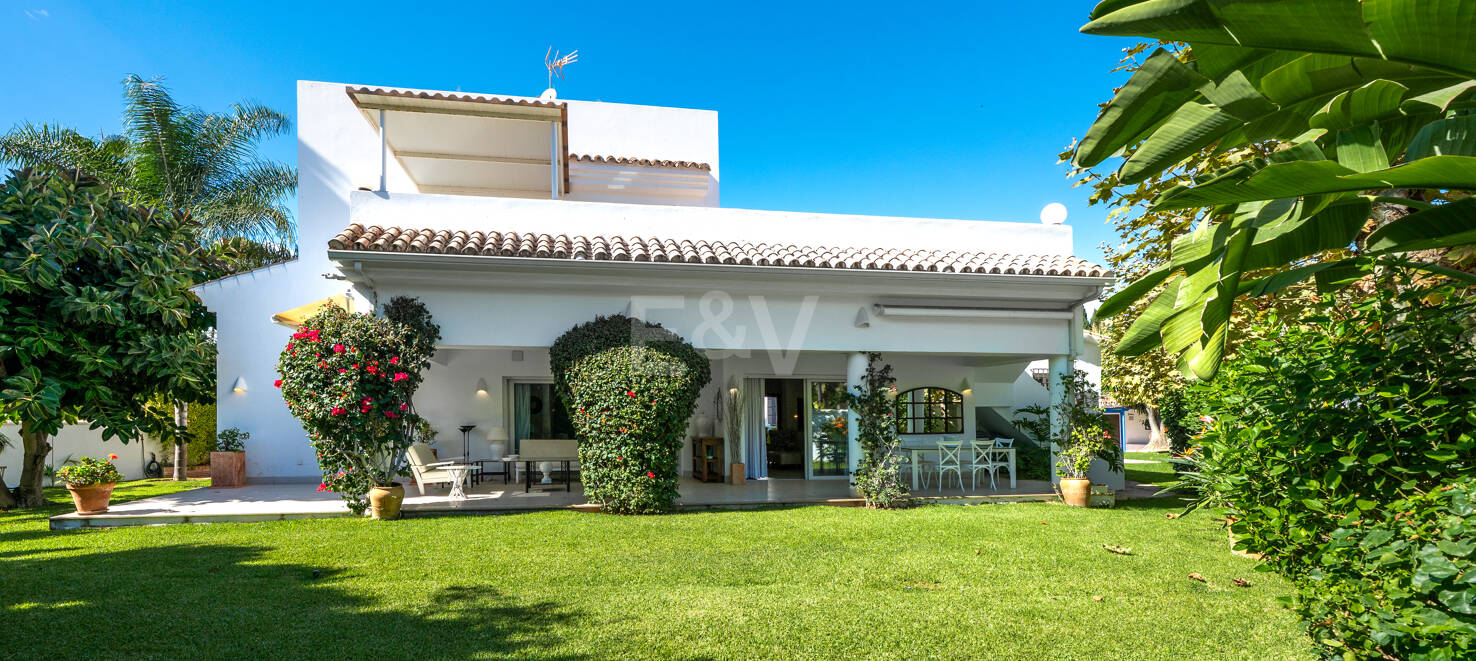 Retraite côtière privée combinant paix, emplacement privilégié et valeur exceptionnelle