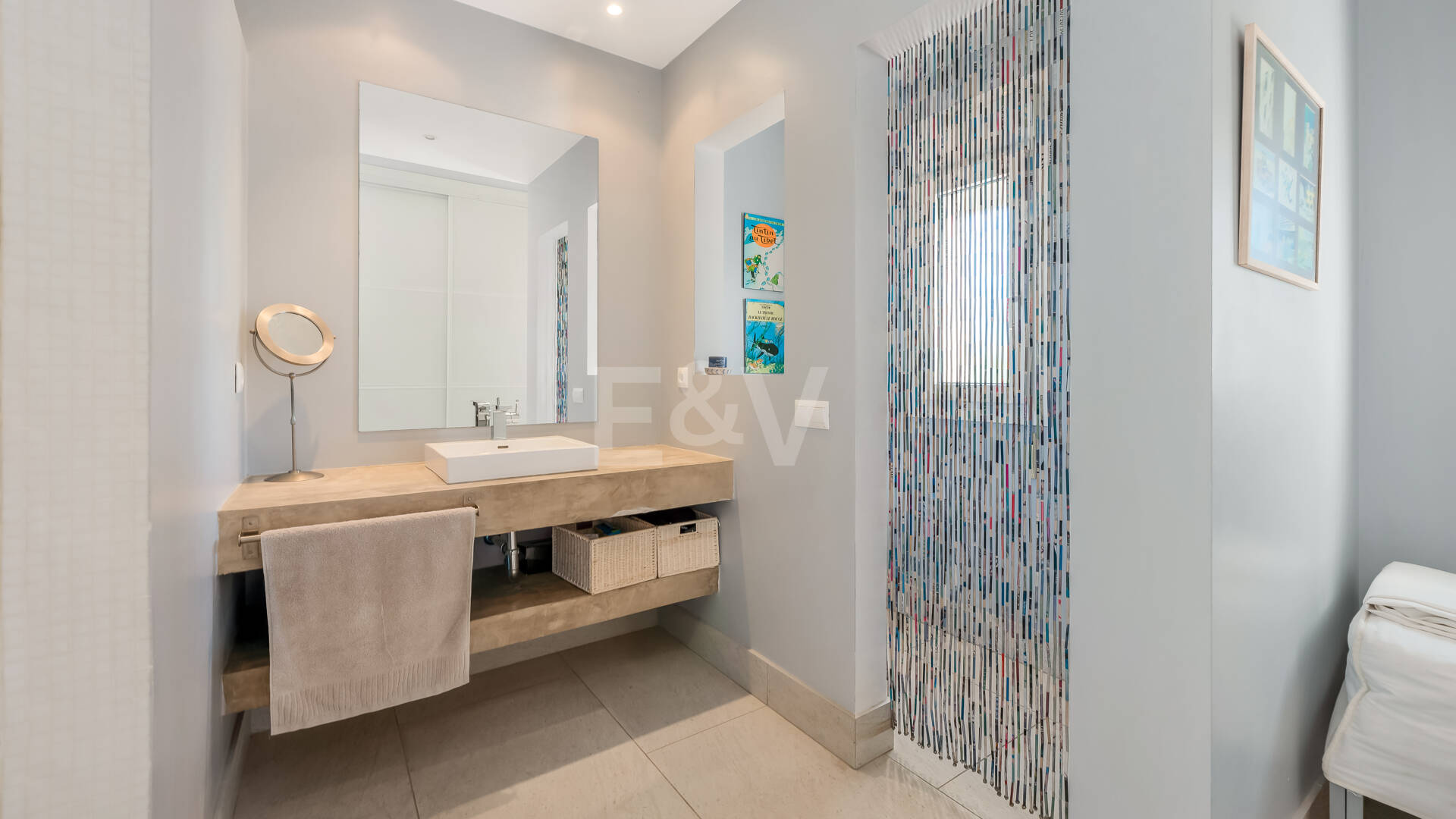 Private Coastal Retreat Combining Peace, Prime Location and Exceptional Value