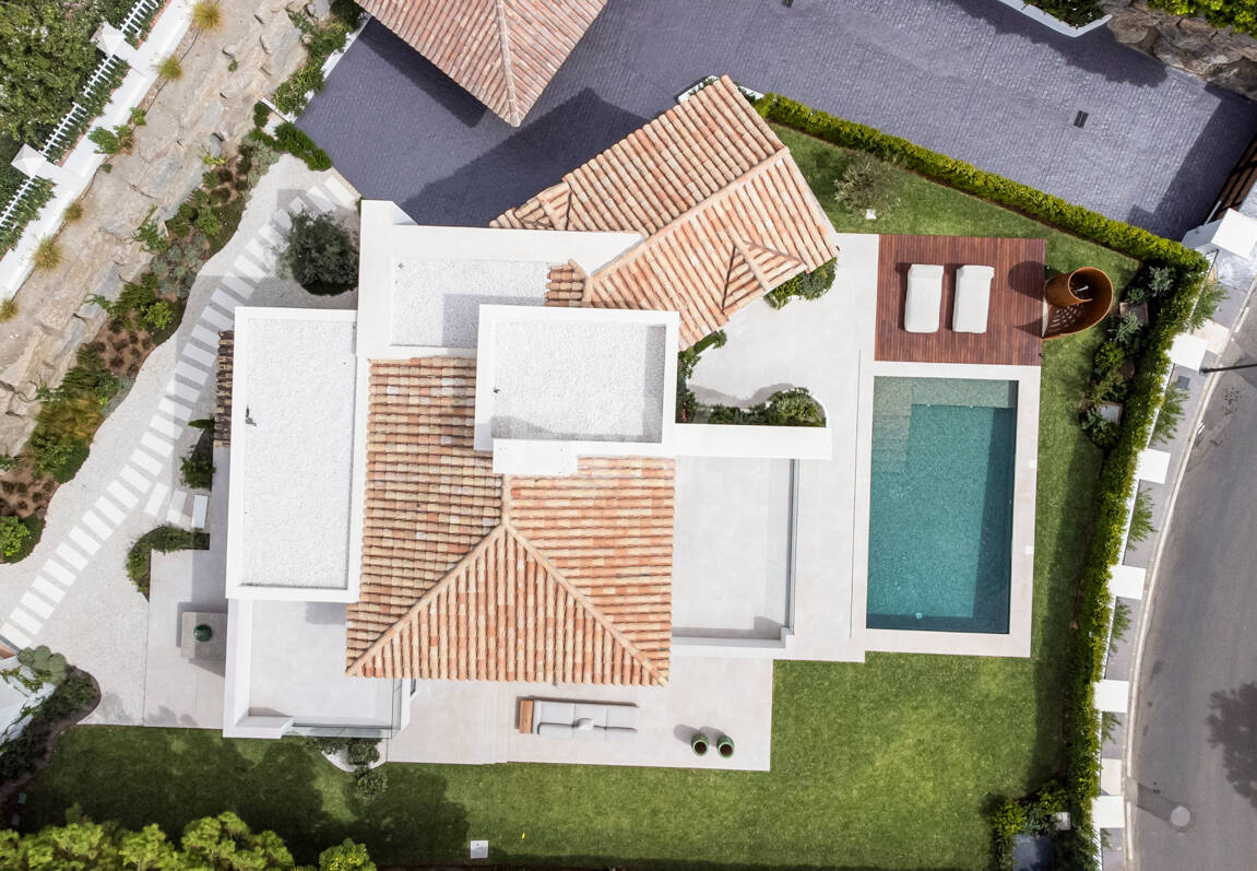 Villa contemporánea recién terminada en una ubicación privilegiada y muy solicitada