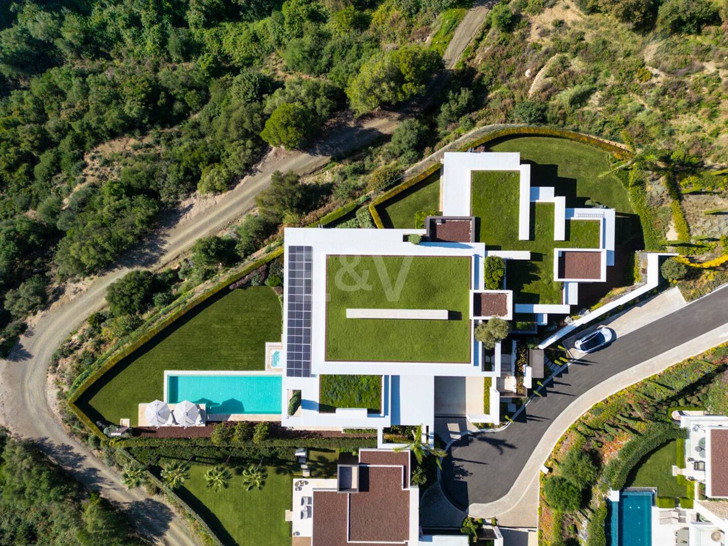 Villa de lujo contemporánea con vistas panorámicas al mar en La Quinta