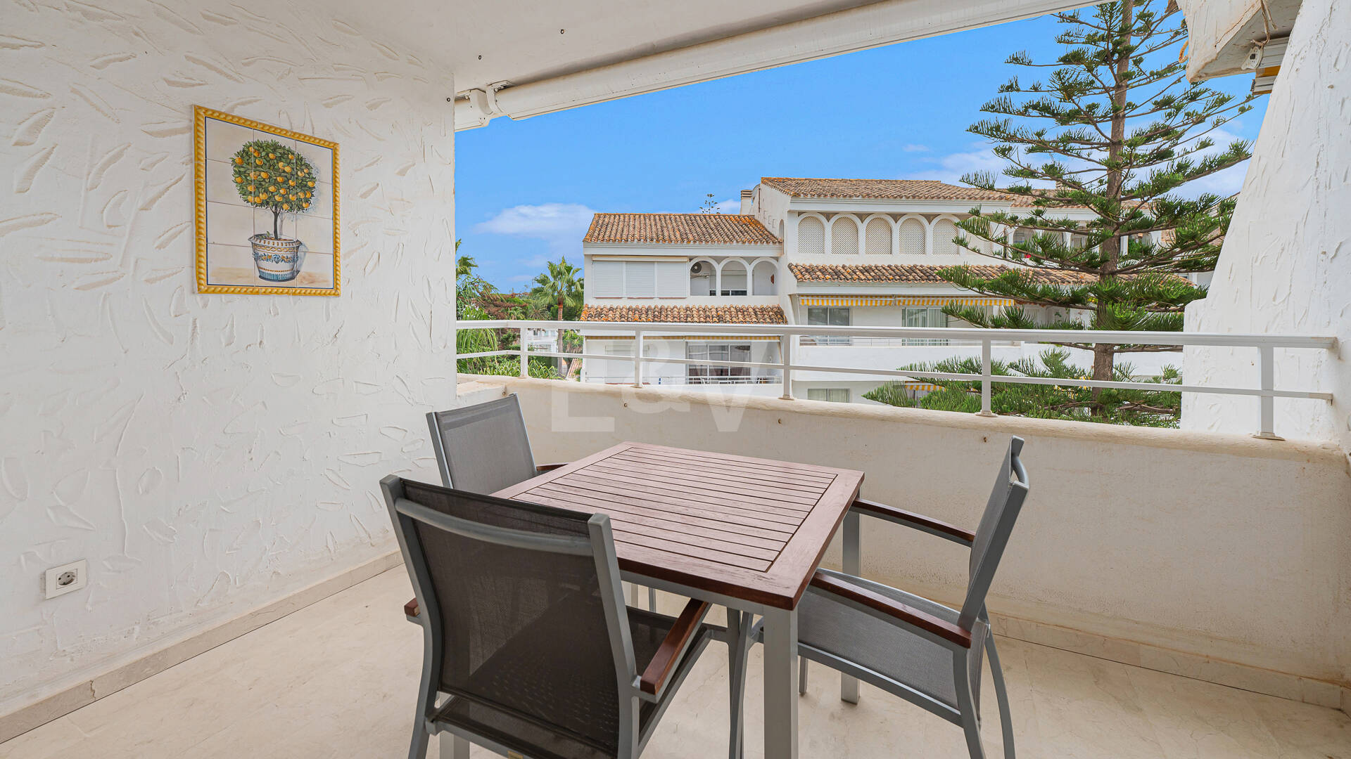 Luminoso Ático con acceso directo a la playa