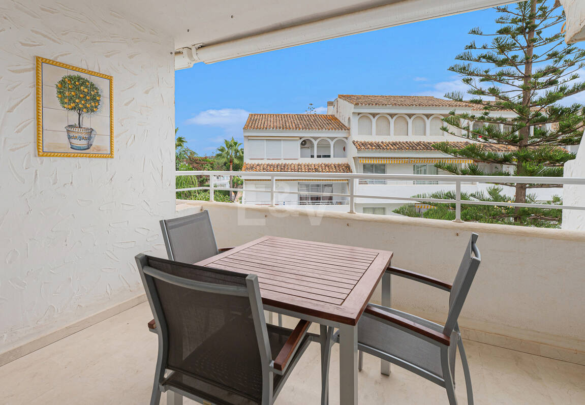 Luminoso Ático con acceso directo a la playa