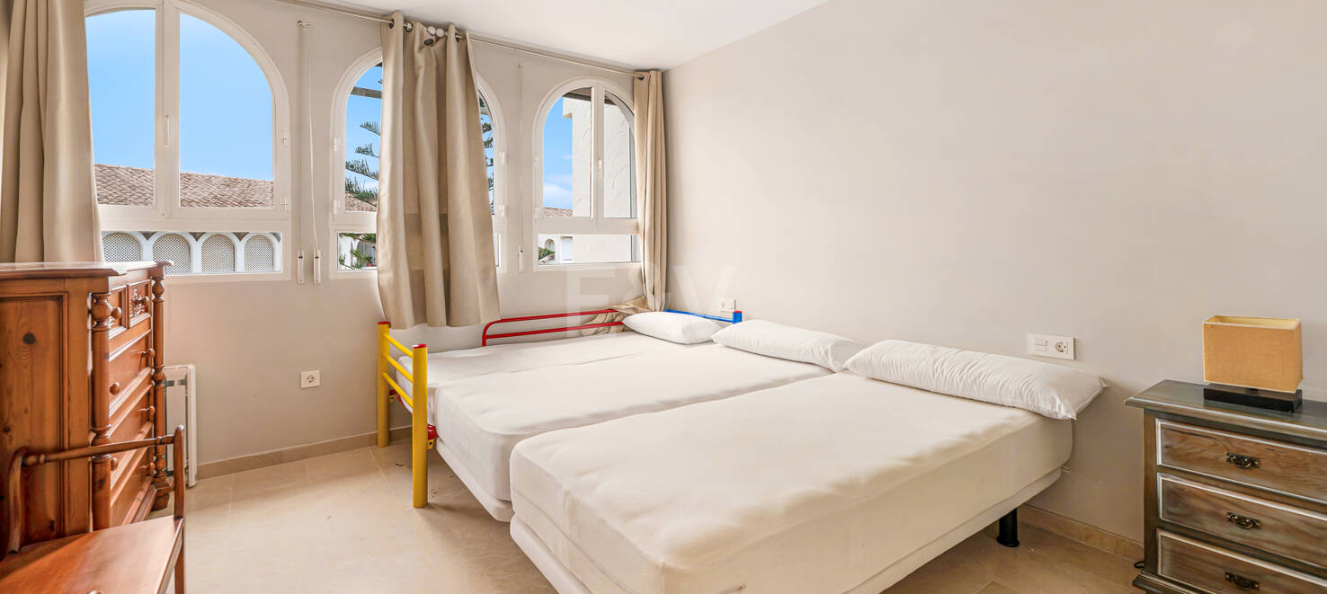 Luminoso Ático con acceso directo a la playa