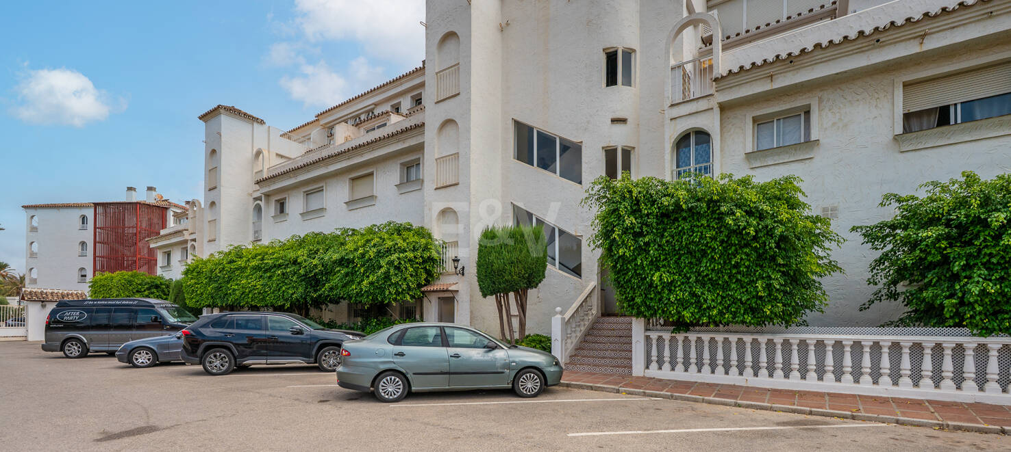 Luminoso Ático con acceso directo a la playa