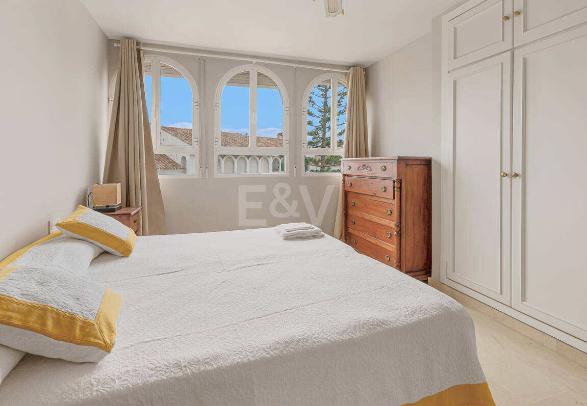 Luminoso Ático con acceso directo a la playa