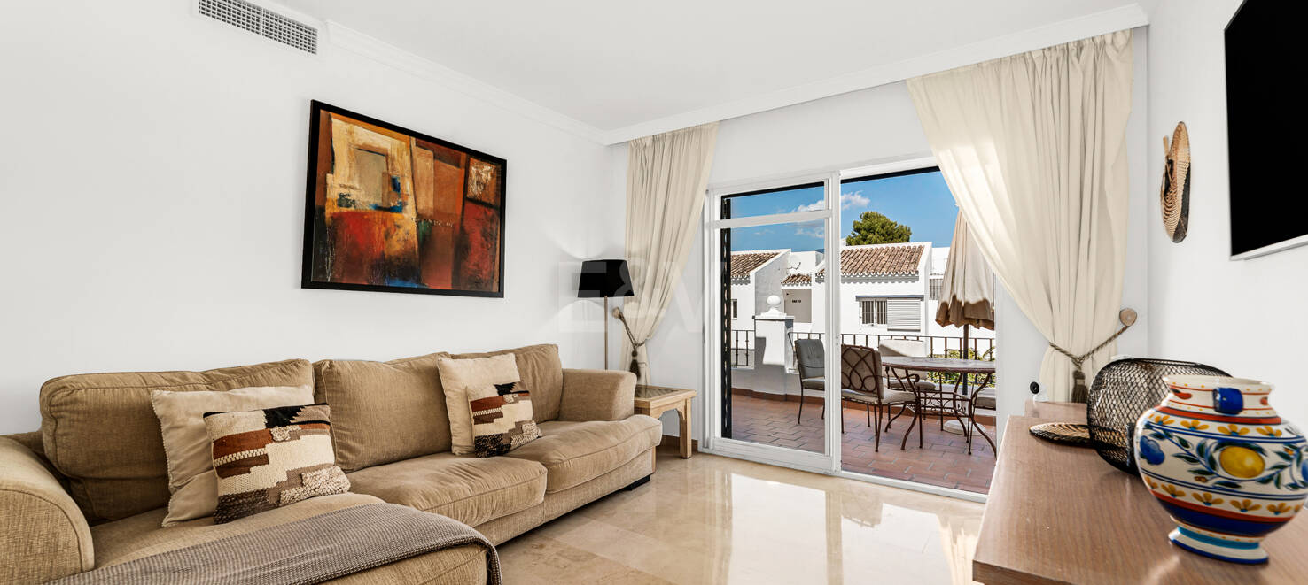 Apartamento convenientemente ubicado con solárium panorámico en Aloha Gardens