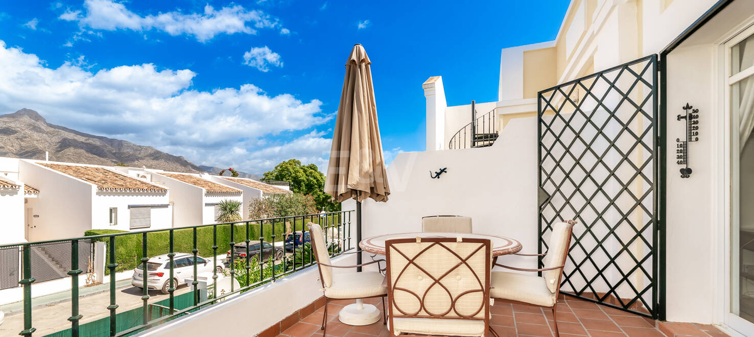 Apartamento convenientemente ubicado con solárium panorámico en Aloha Gardens