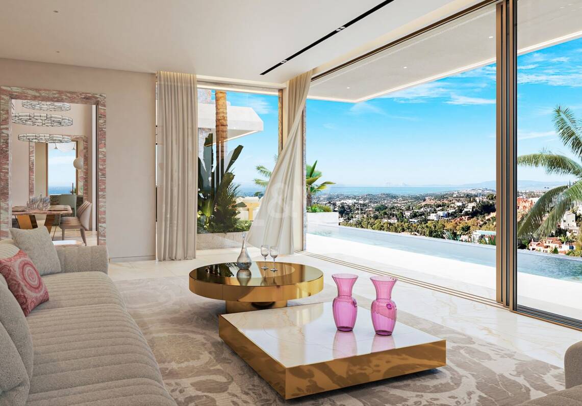 Acht Maßgeschneiderte Villen in Nueva Andalucía mit Innendesign von Versace Home