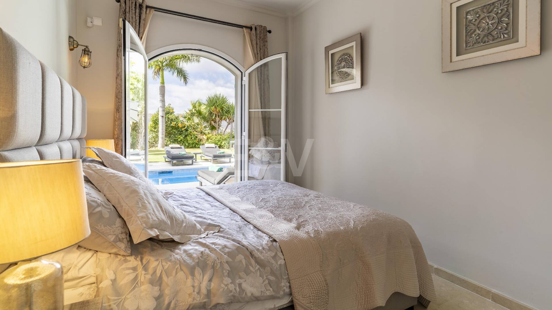 Elegant Villa in Sierra Blanca Country Club with Stunning Views