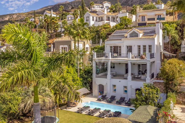 Elegante Villa im Sierra Blanca Country Club mit atemberaubender Aussicht