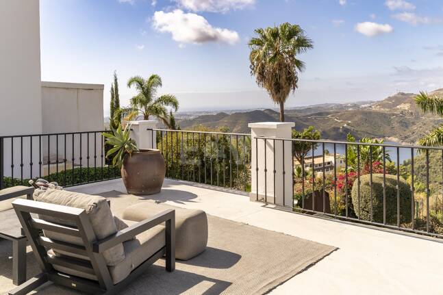 Elegant Villa in Sierra Blanca Country Club with Stunning Views