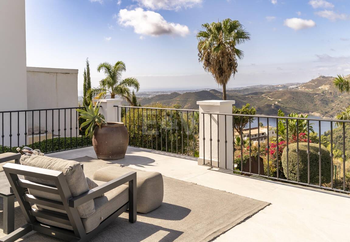 Elegant Villa in Sierra Blanca Country Club with Stunning Views