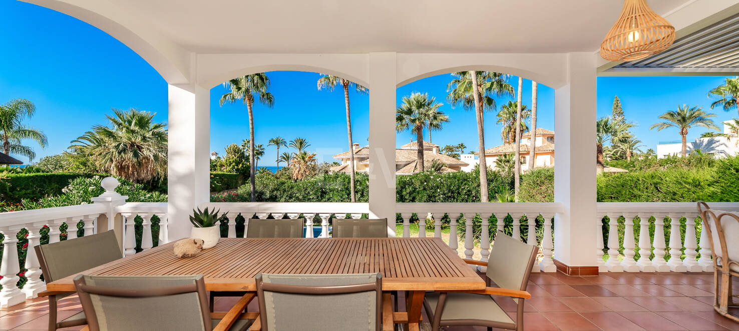 Elegant Family Villa Steps from the Beach in Las Chapas Playa
