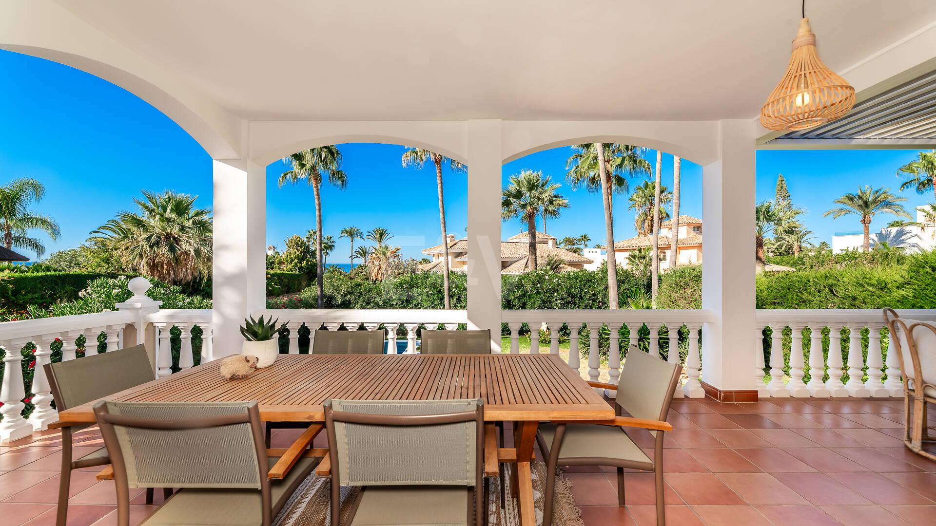 Elegancka willa rodzinna Kroki od plaży w Las Chapas Playa