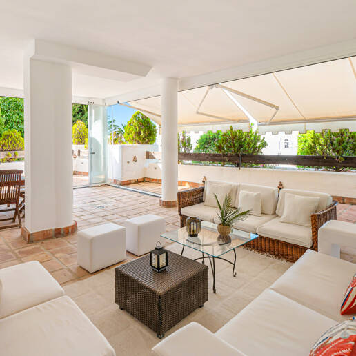 3-Zimmer-Wohnung mit großer Terrasse zur Langzeitmiete in Aloha Mirasierra, Nueva Andalucía