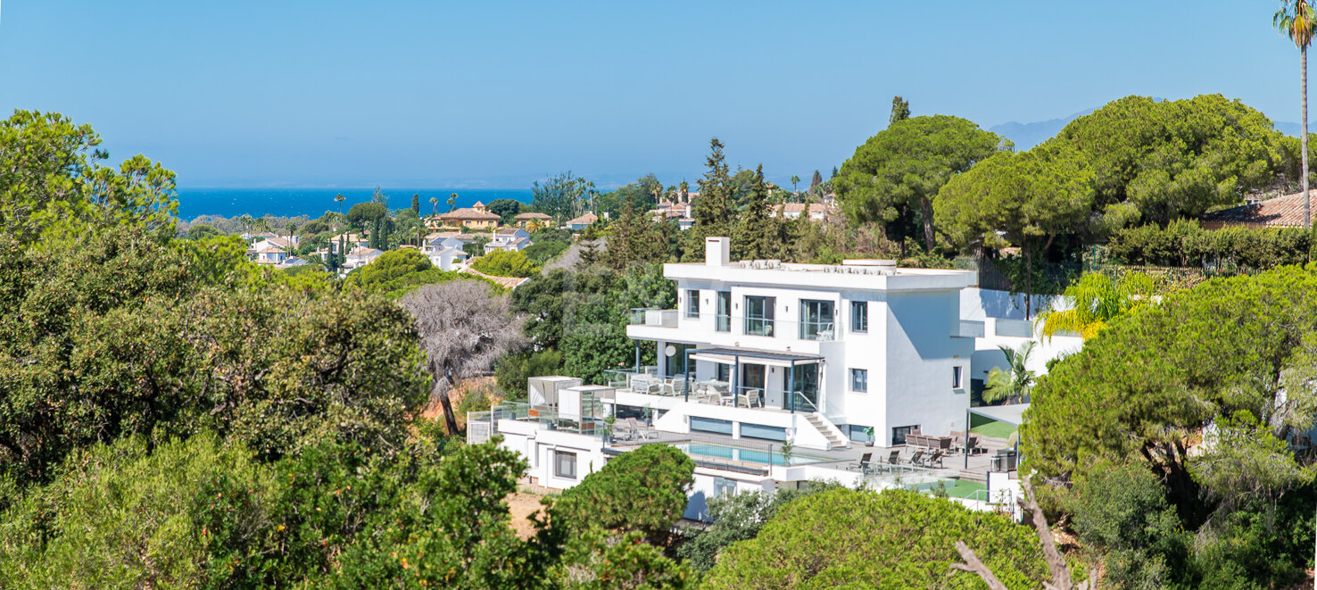 Hus i byn till salu i Marbella Golden Mile