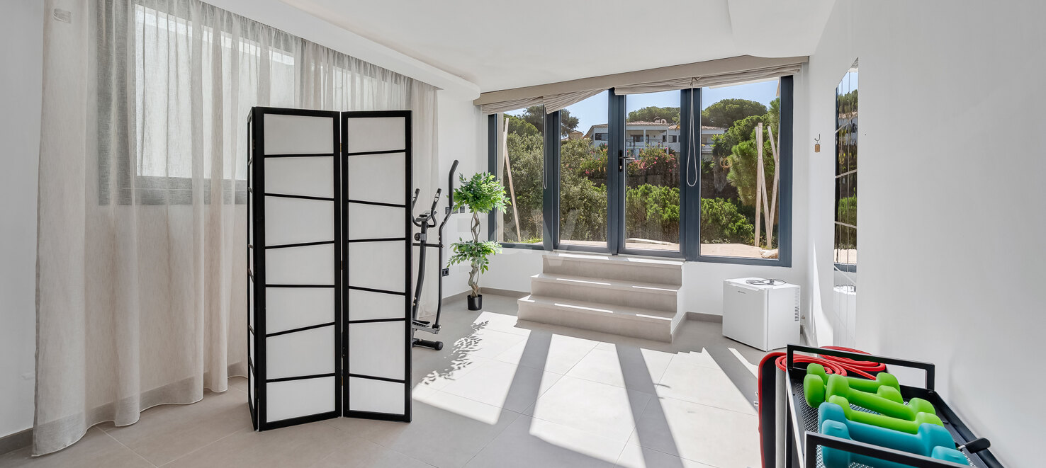 Hus i byn till salu i Marbella Golden Mile