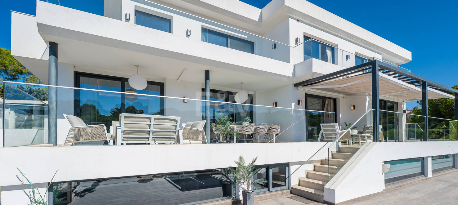 Rymlig Villa nära prestigefyllda Golf och stränder