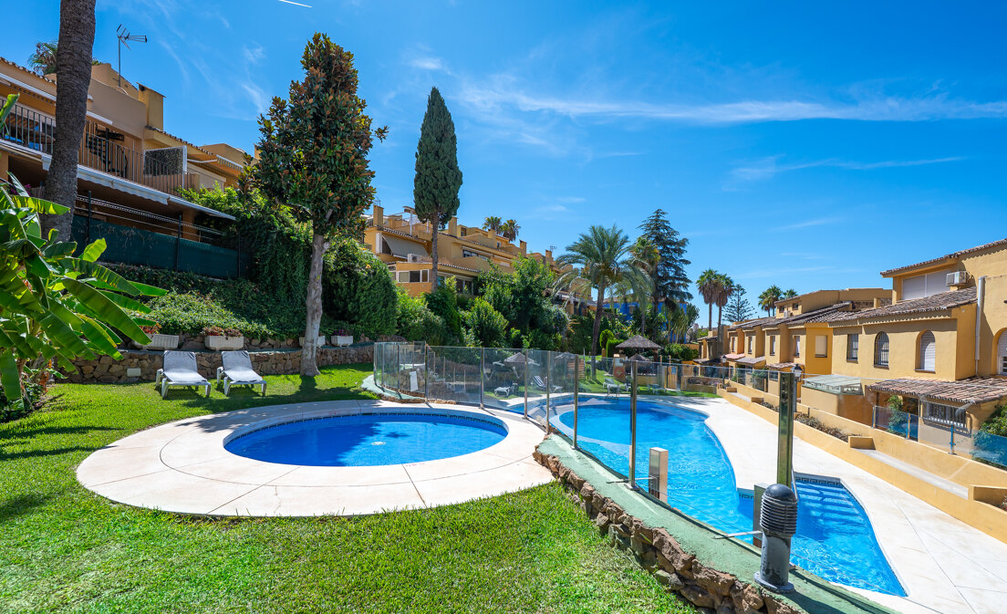Radhus till salu i Marbella Golden Mile