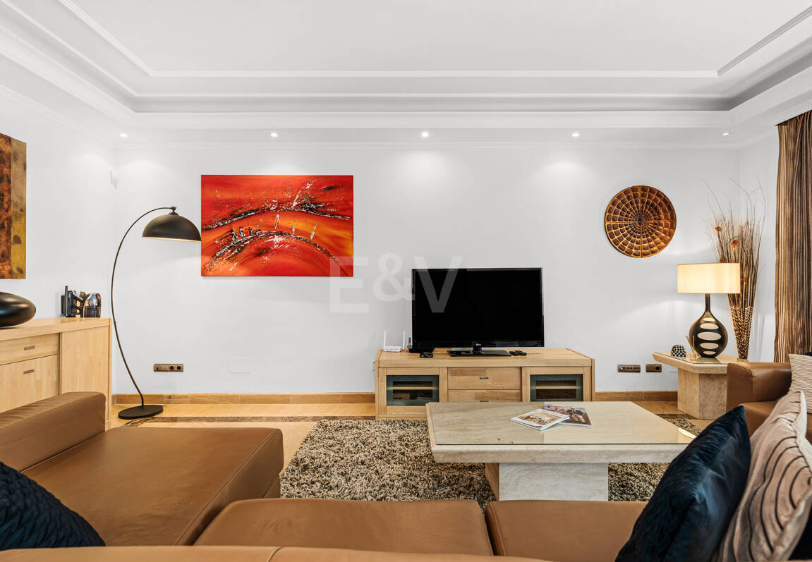 Prestigefylld lägenhet i en lyx Puerto Banús gemenskap