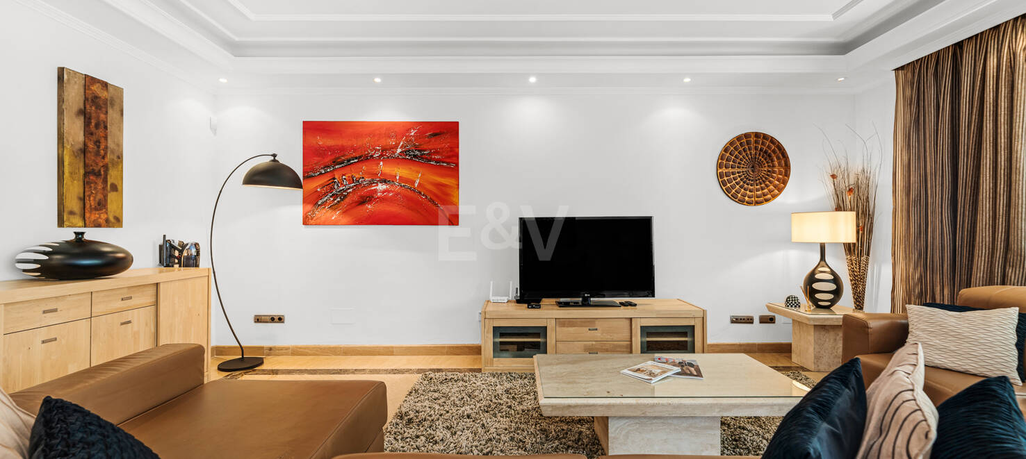 Appartement prestigieux dans une communauté de luxe Puerto Banús