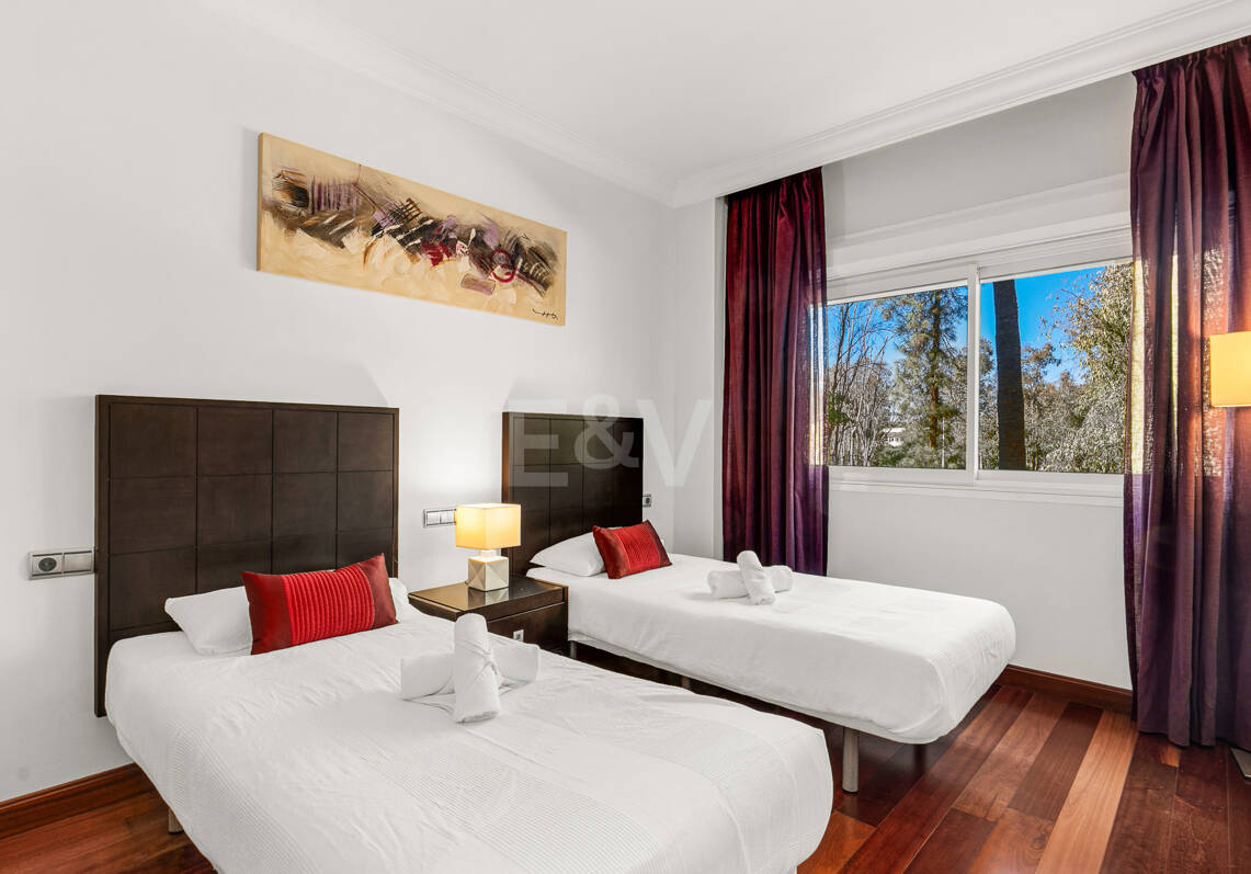 Prestigious Apartment in a Luxury Complex nearby Puerto Banús