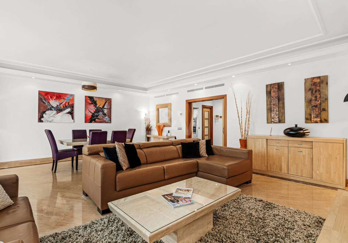 Prestigious Apartment in a Luxury Complex nearby Puerto Banús