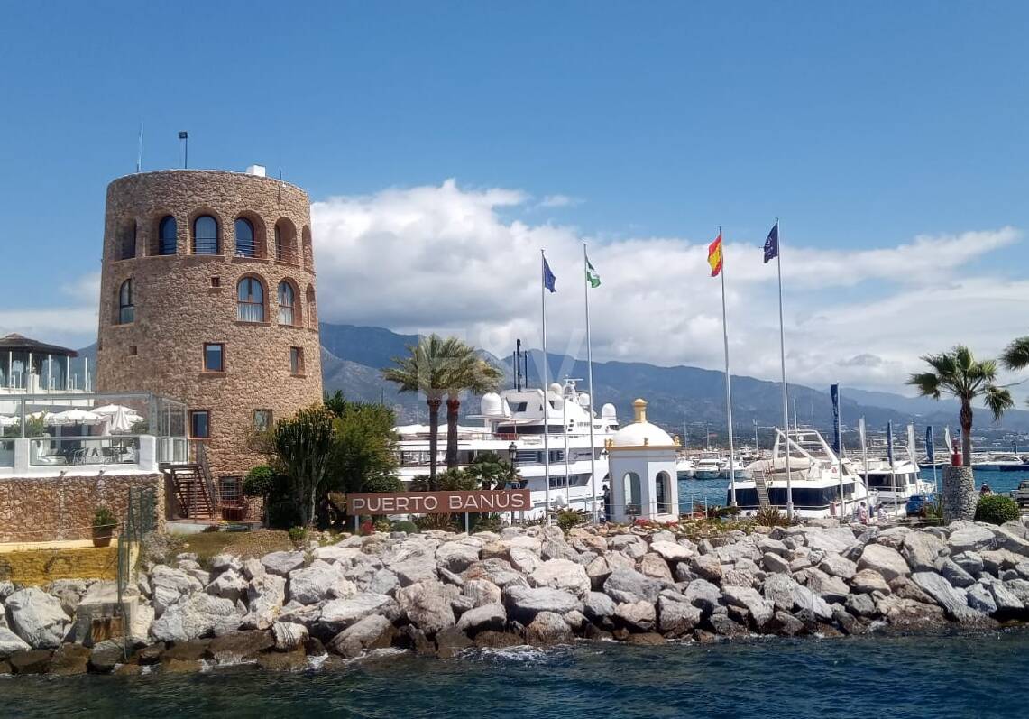 Prestigious Apartment in a Luxury Complex nearby Puerto Banús