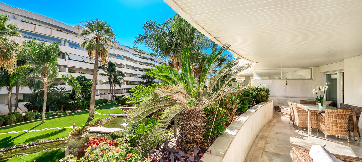 Appartement prestigieux dans une communauté de luxe Puerto Banús