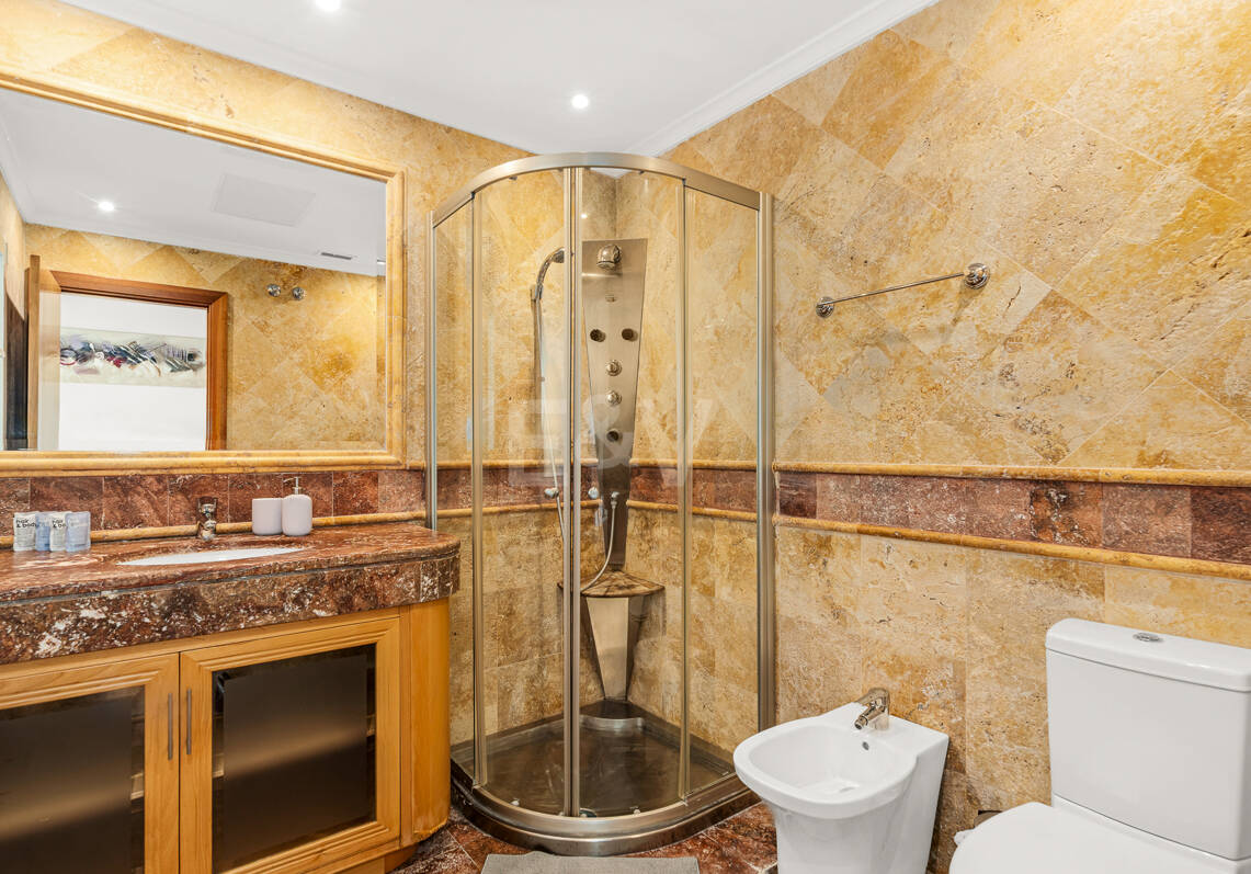 Prestigious Apartment in a Luxury Complex nearby Puerto Banús