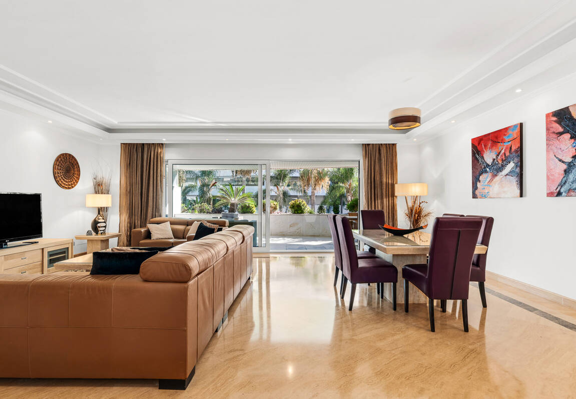 Prestigefylld lägenhet i en lyx Puerto Banús gemenskap