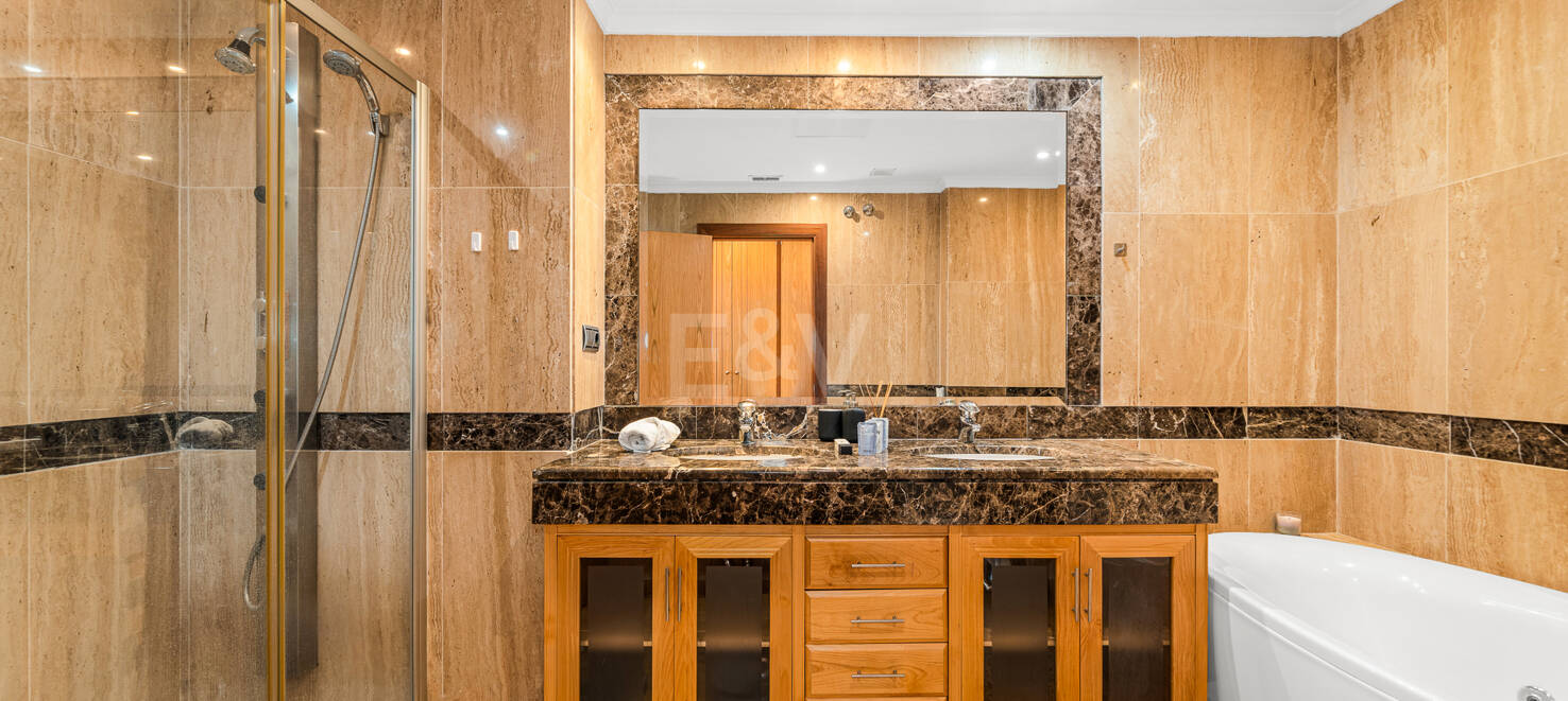 Appartement prestigieux dans une communauté de luxe Puerto Banús
