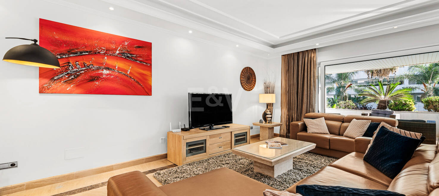 Appartement prestigieux dans une communauté de luxe Puerto Banús