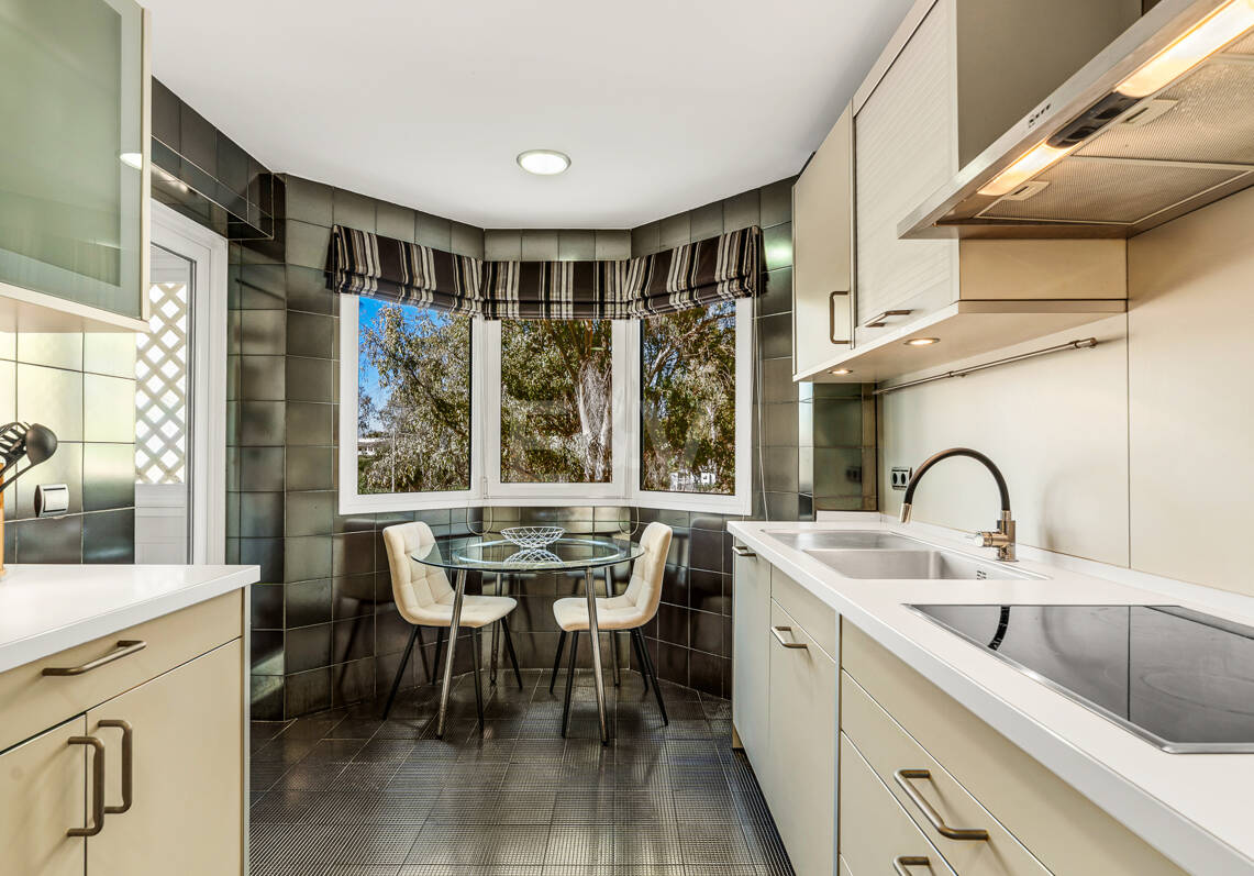 Prestigious Apartment in a Luxury Complex nearby Puerto Banús