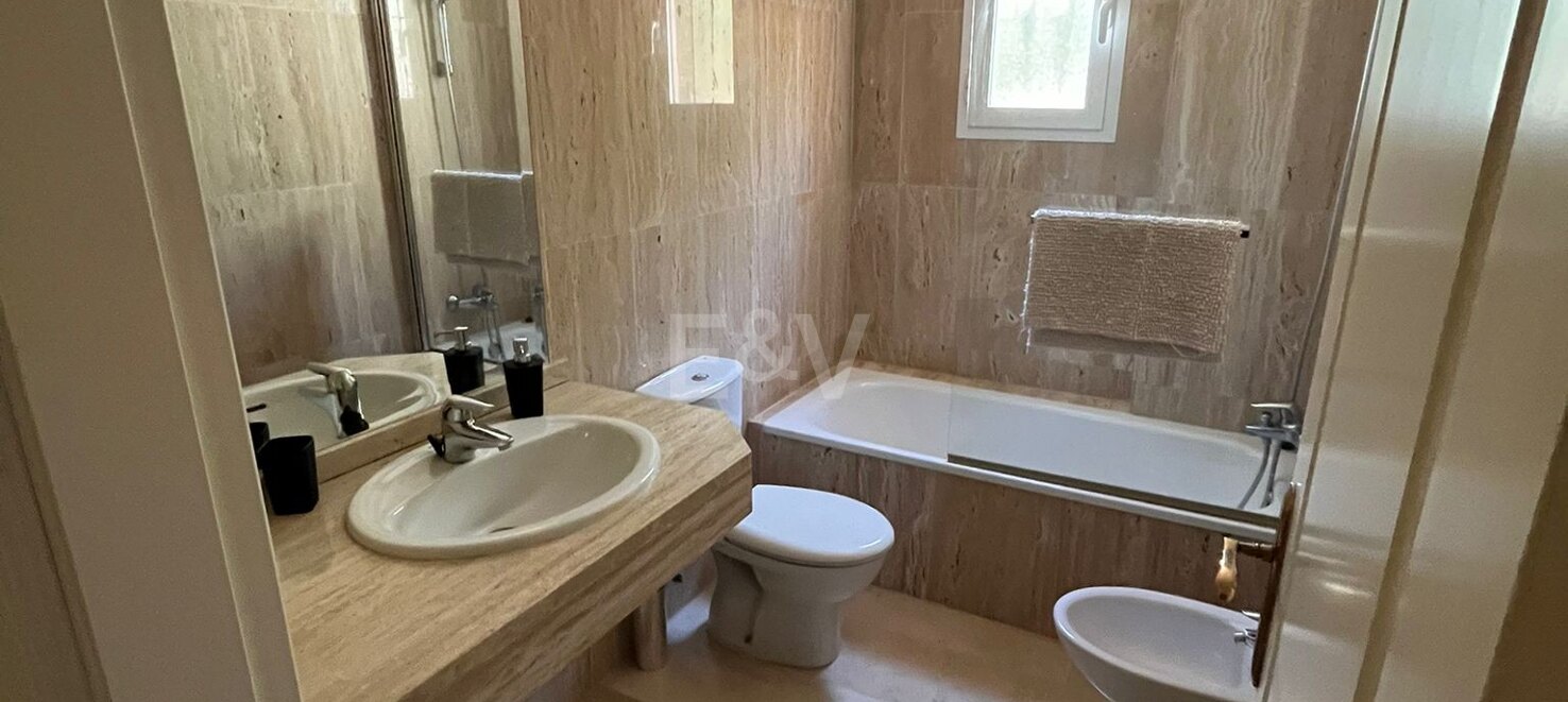 Apartament do wynajęcia w Marbella Wschodnia, Marbella (Wszystkie obszary)