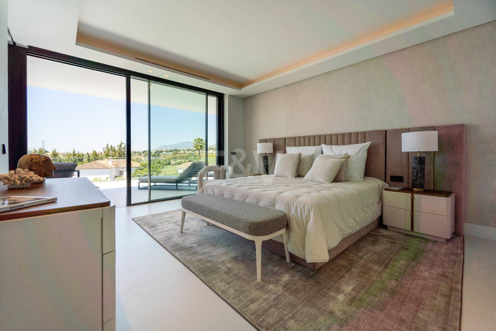 Exceptionell modern villa i Los Naranjos Golf