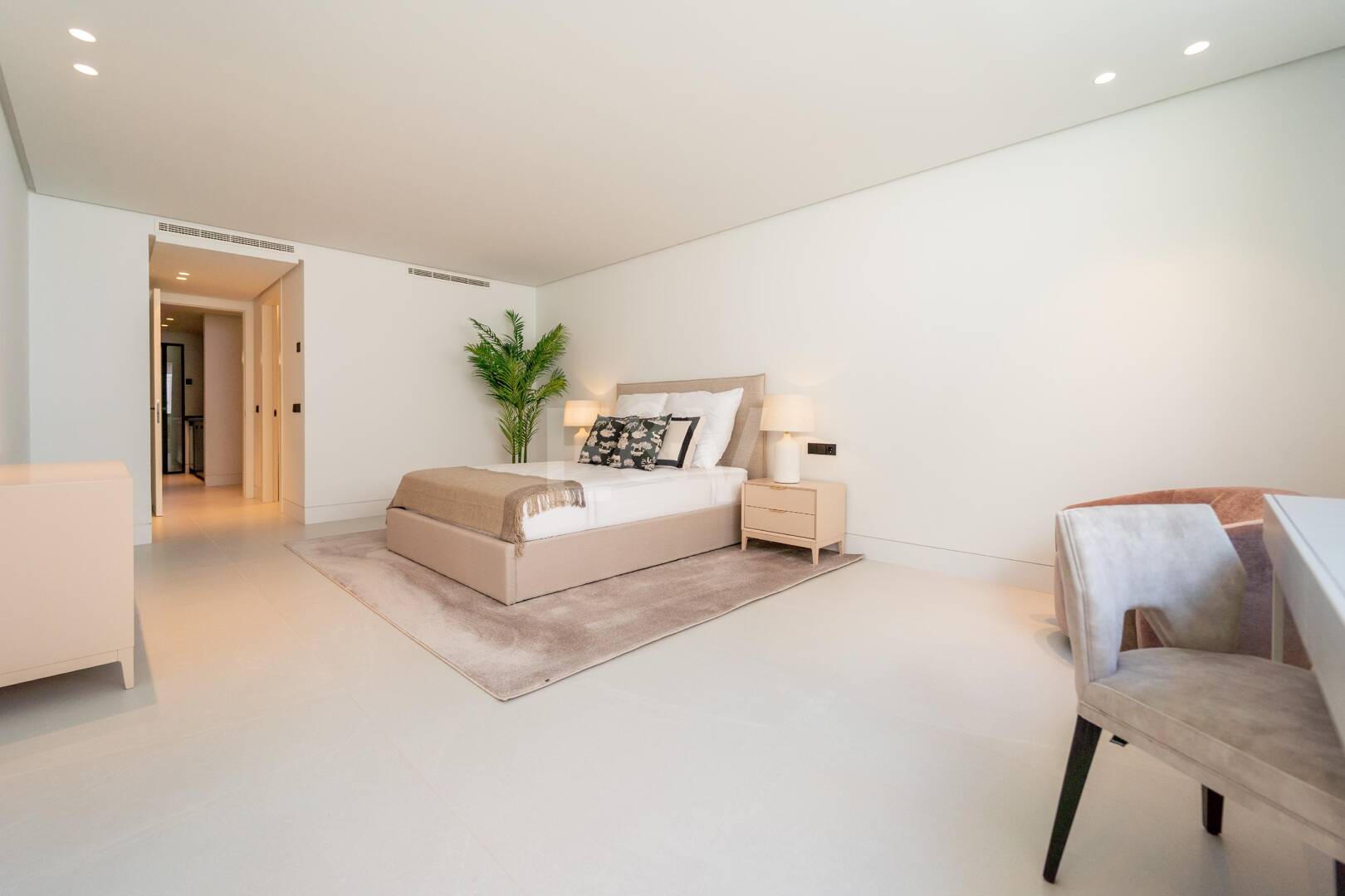 Villa moderne exceptionnelle à Los Naranjos Golf