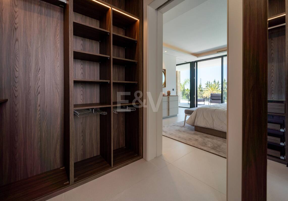 Villa moderne exceptionnelle à Los Naranjos Golf