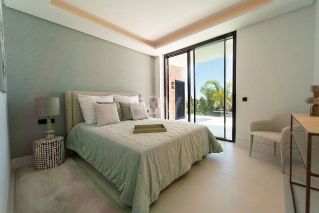 Villa moderne exceptionnelle à Los Naranjos Golf