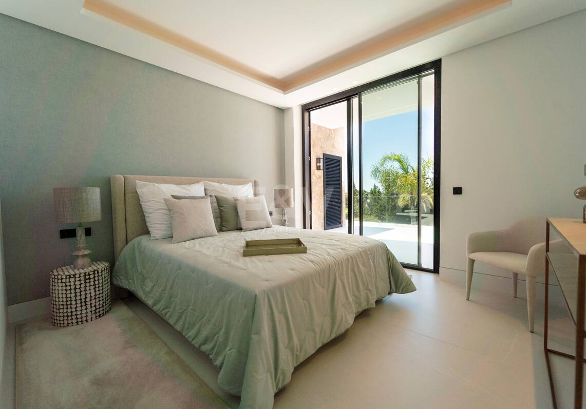 Villa moderne exceptionnelle à Los Naranjos Golf