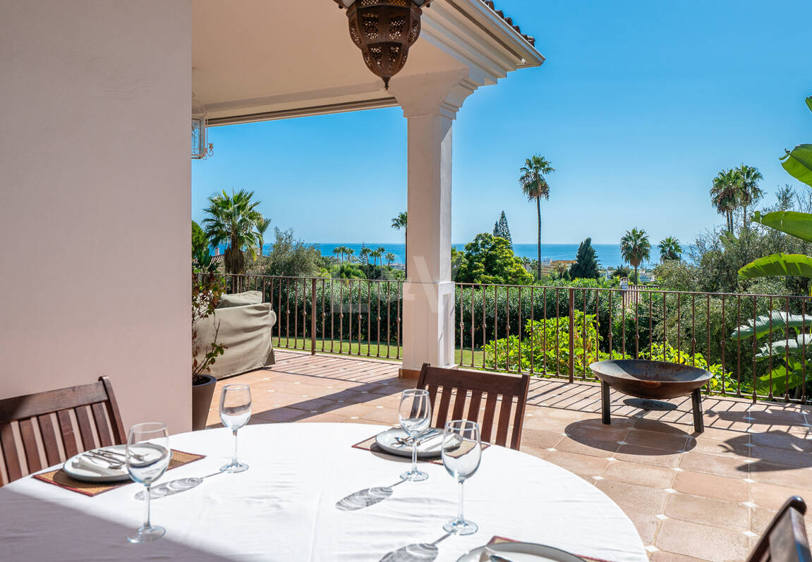 Elegant Villa with Sea Views in Marbella