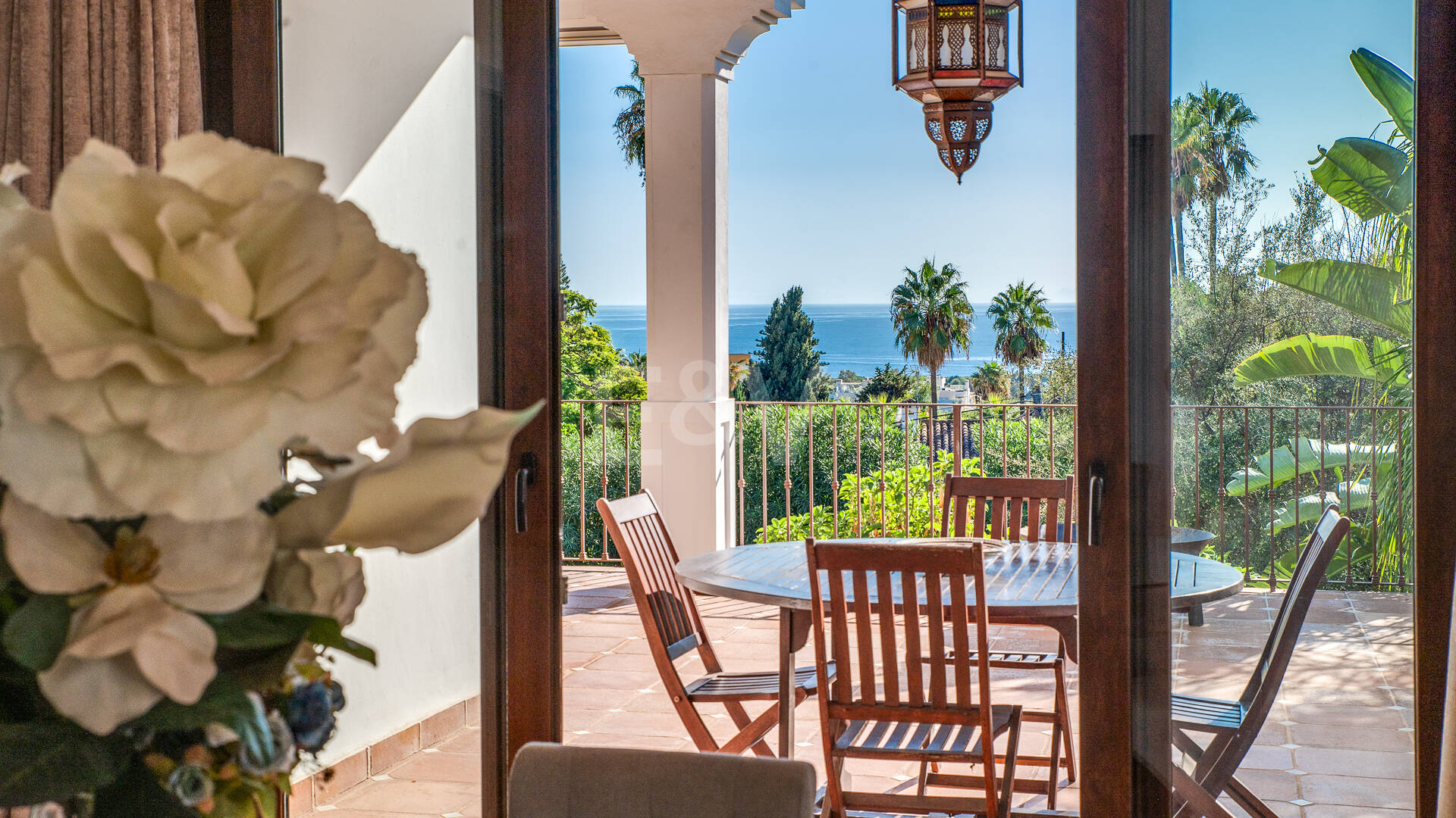 Elegant Villa with Sea Views in Marbella